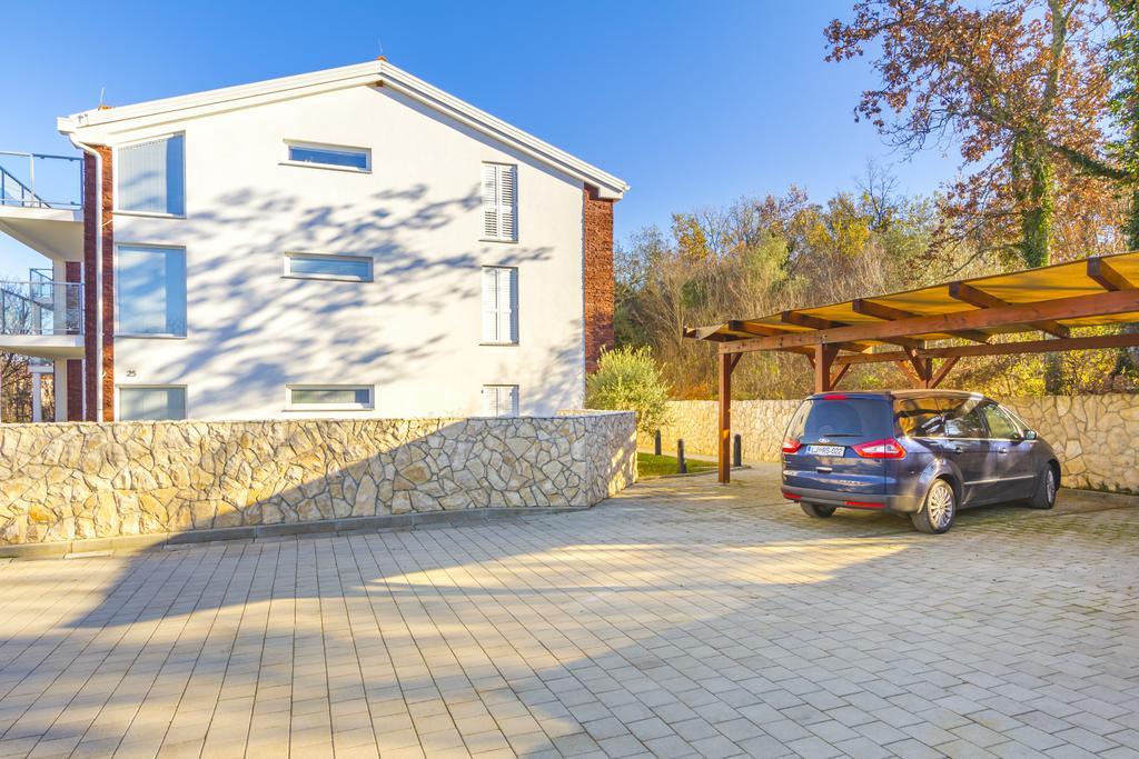 Villa Apartments Futura Vantacici